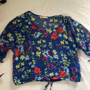 Cropped Flower Shirt